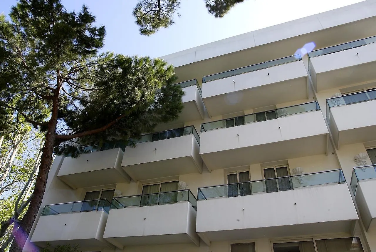 Hotel Luxor Rimini 4*,  Itália